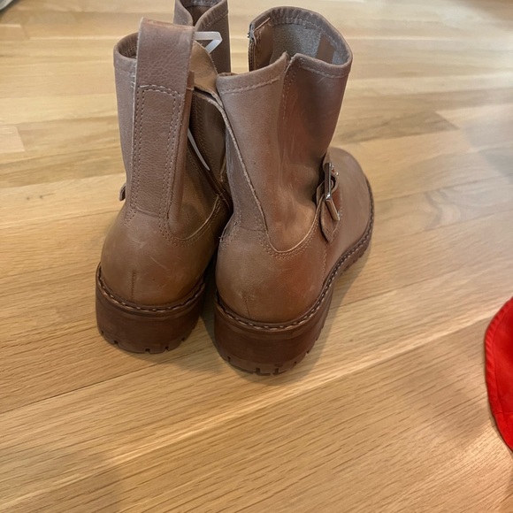 Lucky Brand Ankle Boot size 9.5 nwot - Picture 4 of 5